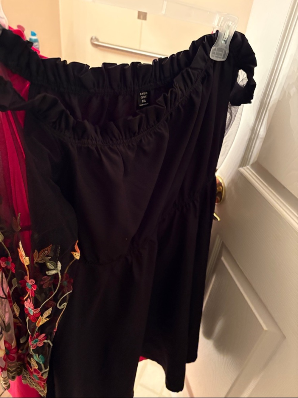 2 Dresses 👗 SHEIN Black Off-Shoulder Dress with Embroidered Floral Sleeve